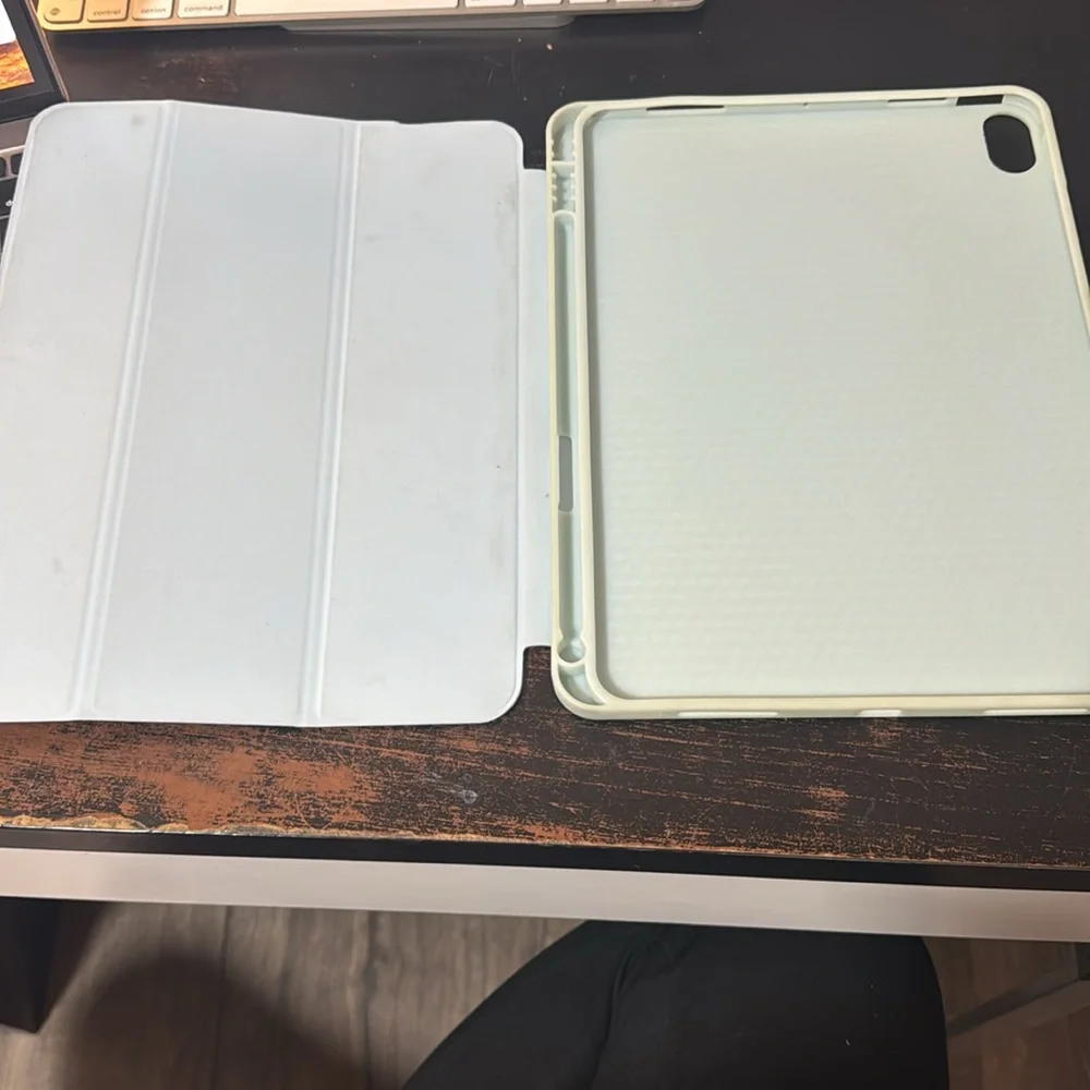 iPad Air case with pencil holder